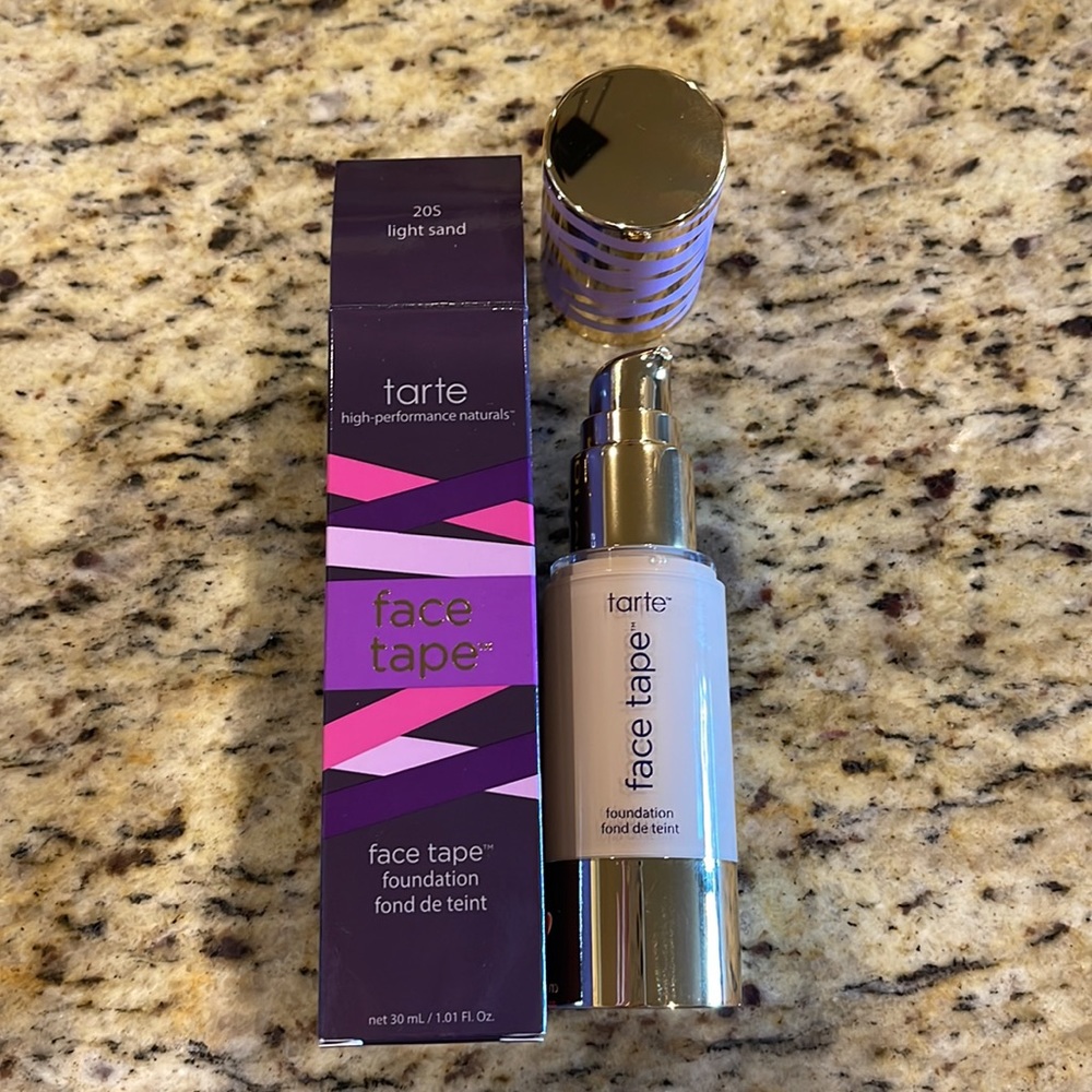 Tarte Light Sand 20S Face Tape Foundation